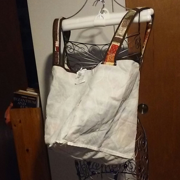 Maple Leaf Block Printed Tote Bag - Picture 3 of 5